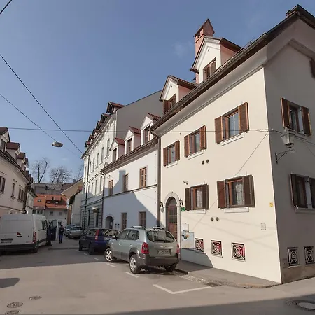 Lägenhet Spacious 2-bedroom Zabjak With Ac Tour As Ljubljana